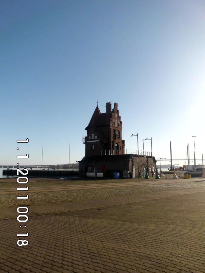 Altstadt Ferienwohnung Stralsund Mit Parkplatz Ngoại thất bức ảnh